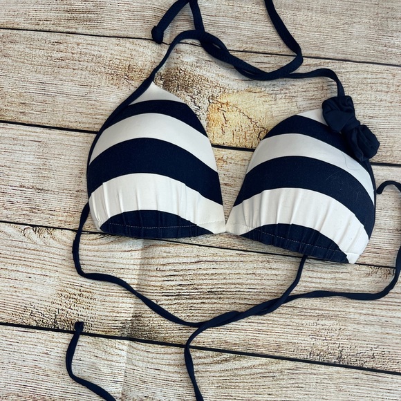 bikini top bundle - Picture 5 of 9